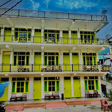 Trippy Turtle Hostel Manali  Exterior photo