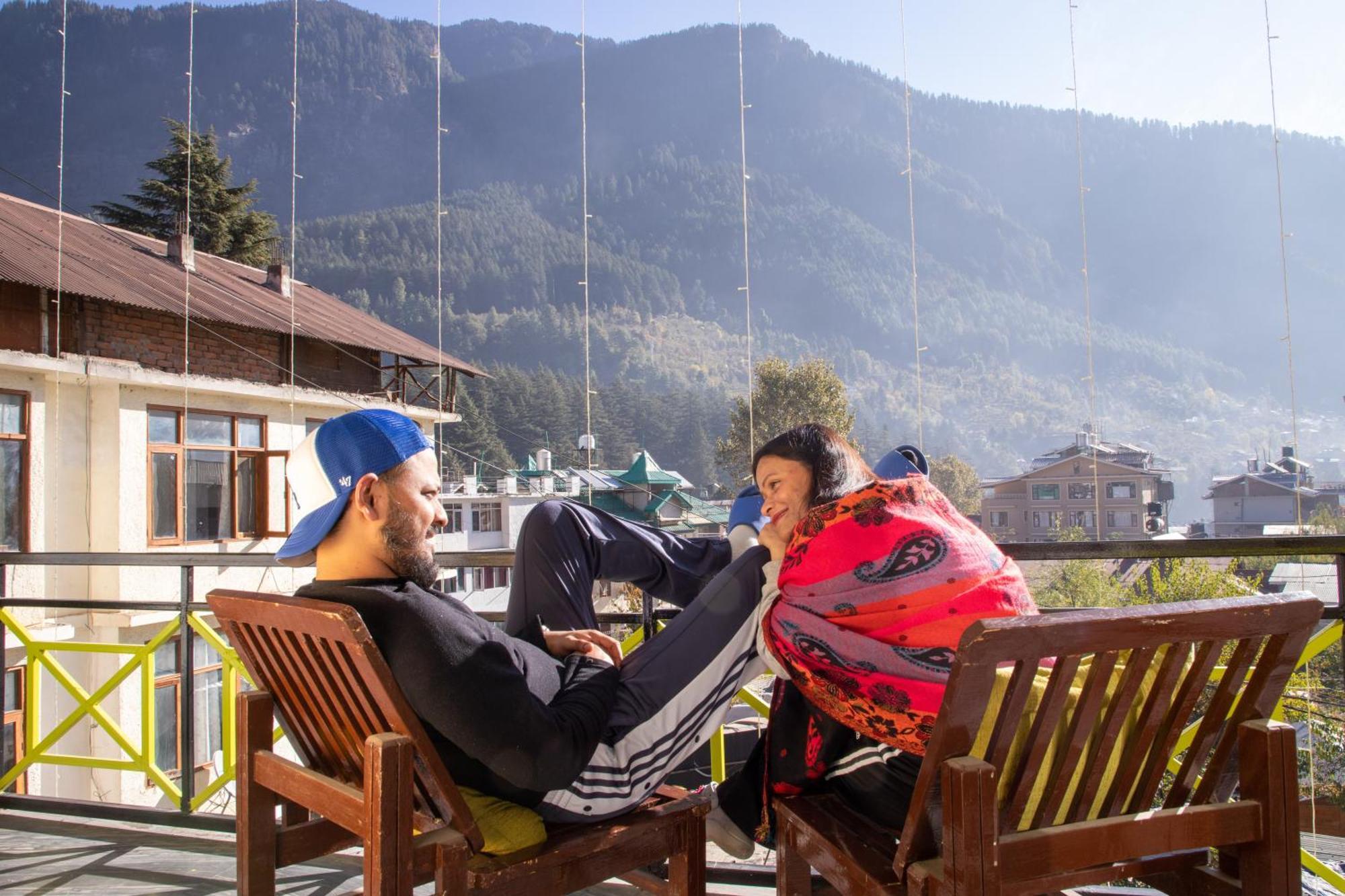 Trippy Turtle Hostel Manali  Exterior photo